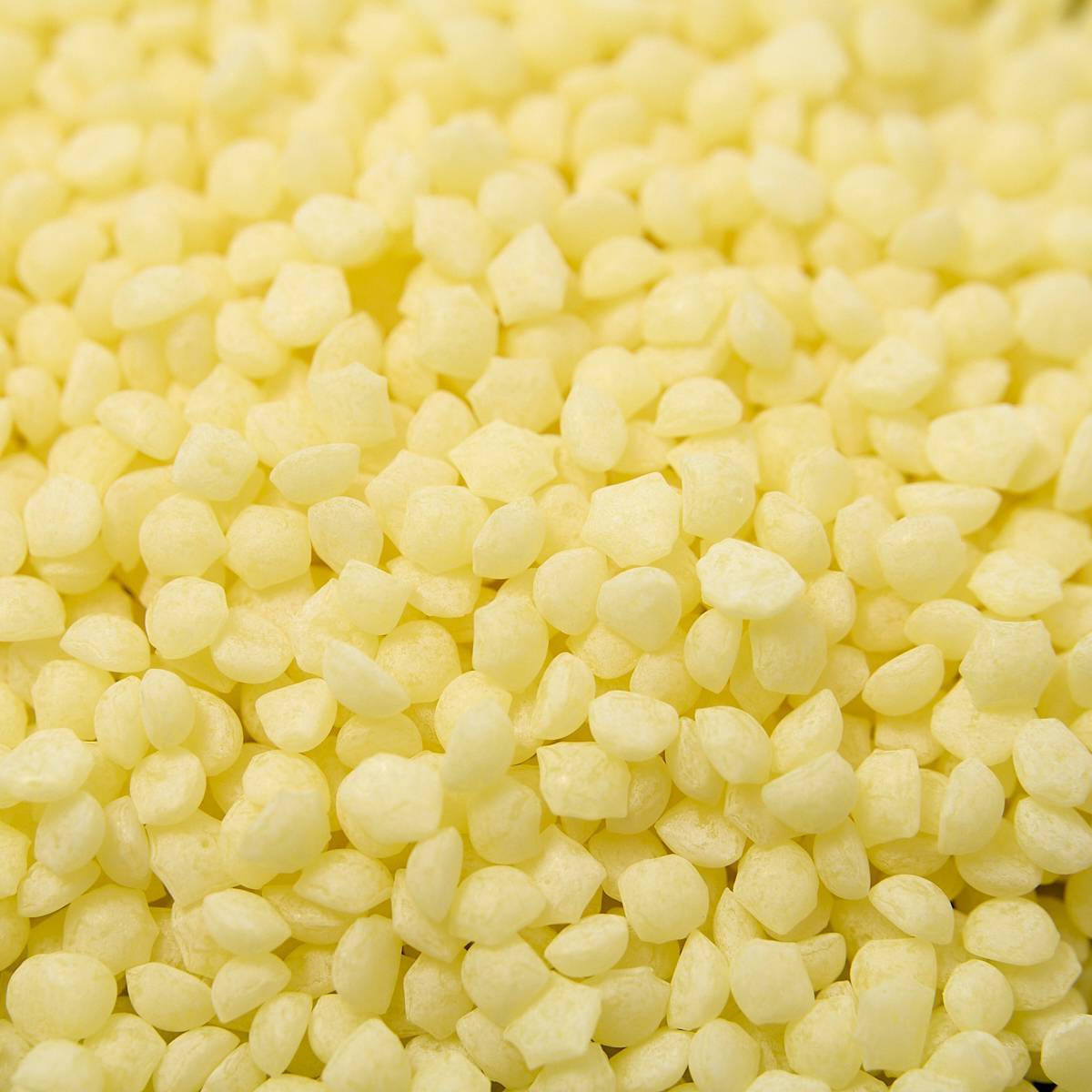 12184 Yellow Beeswax