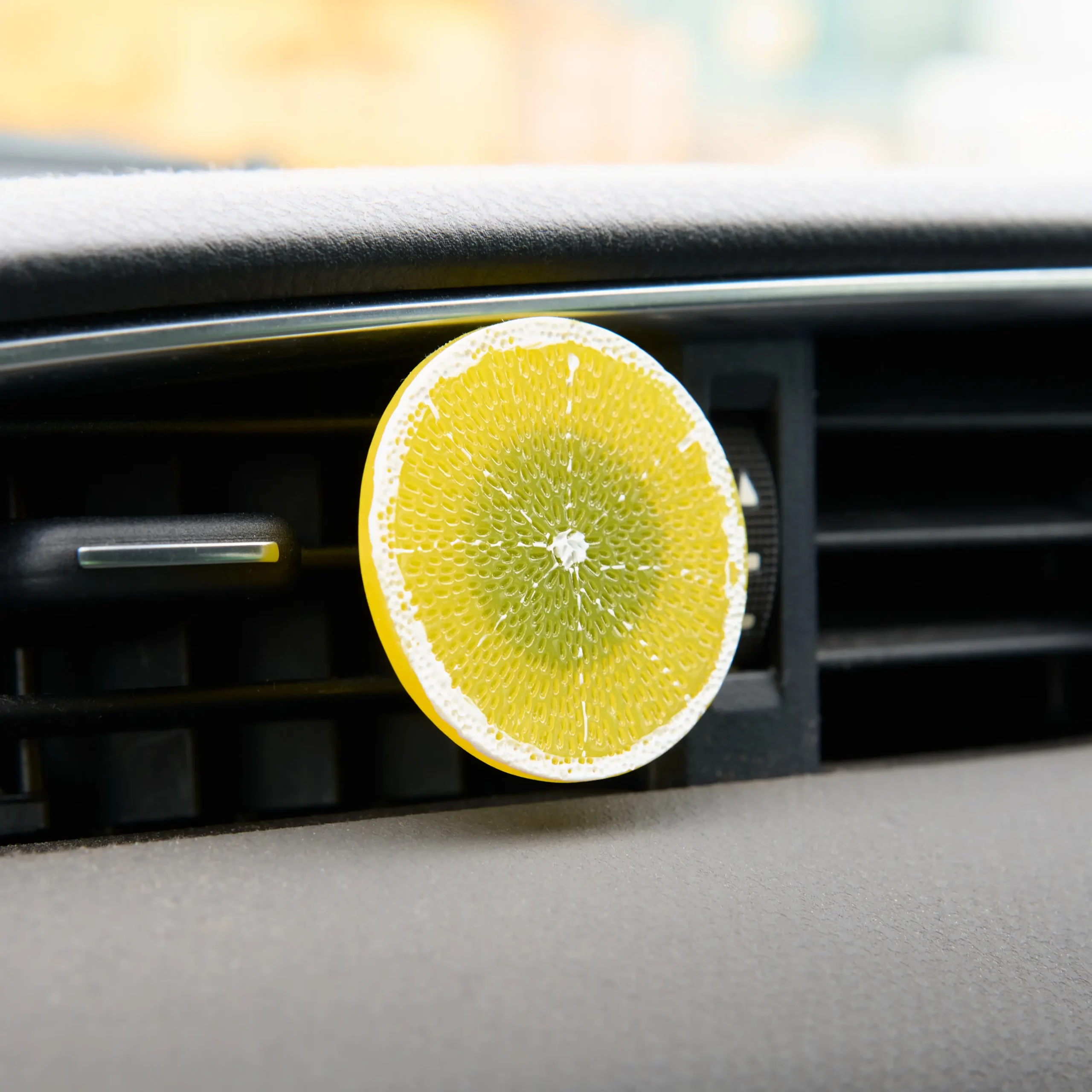 CARD-LEMON_3_HR