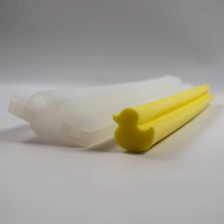10569 Duck Shaped Mould, Silicone Tube