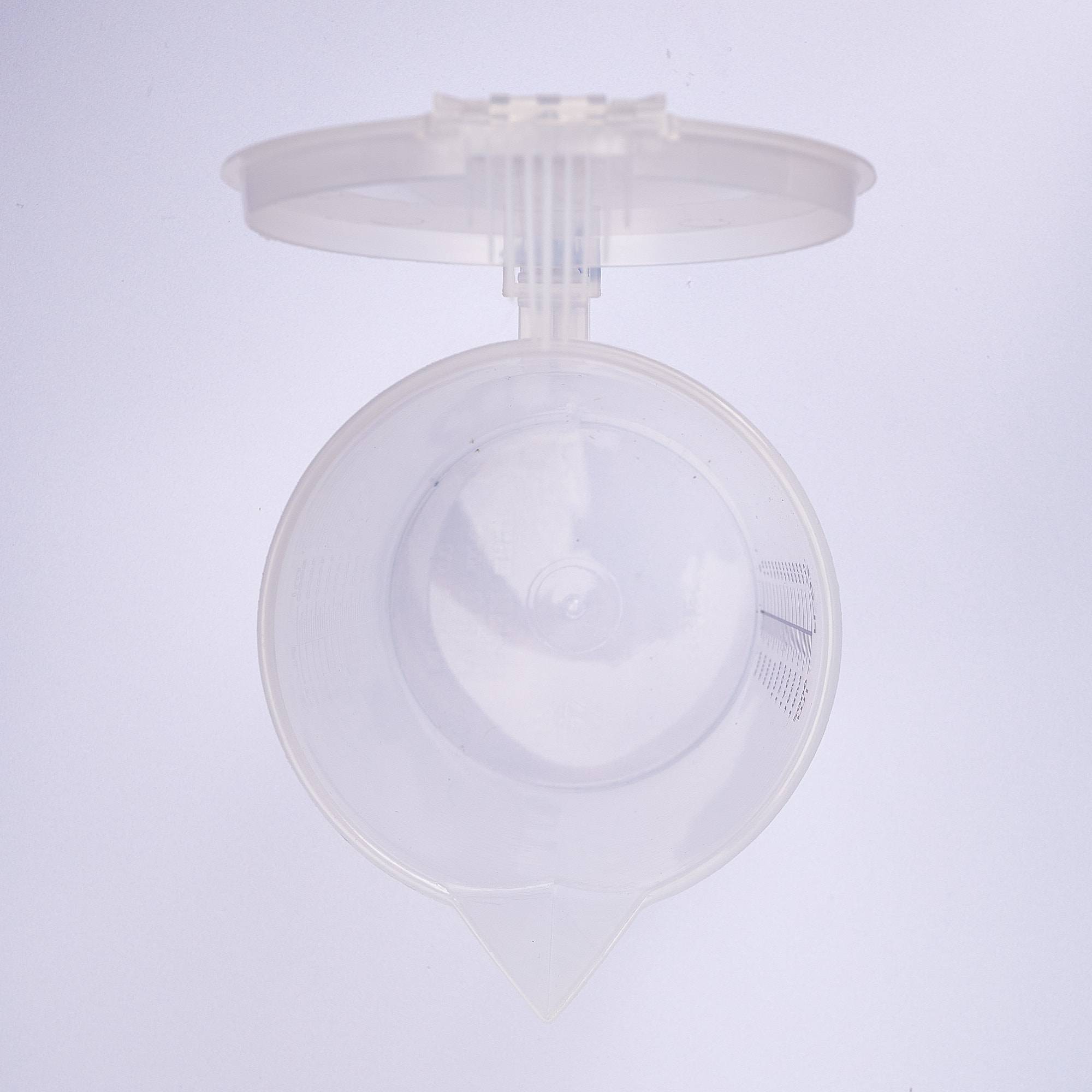 9019 Measuring Jug with Lid, 2L - Lid Open