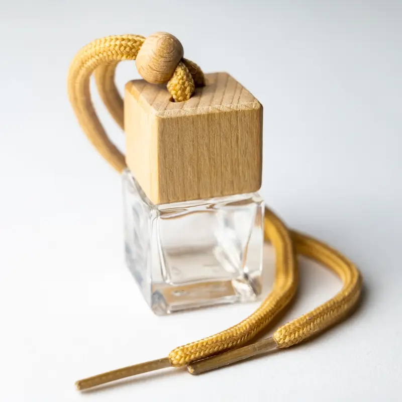 2819-800x800 Hanging Car Diffuser with Wood Lid