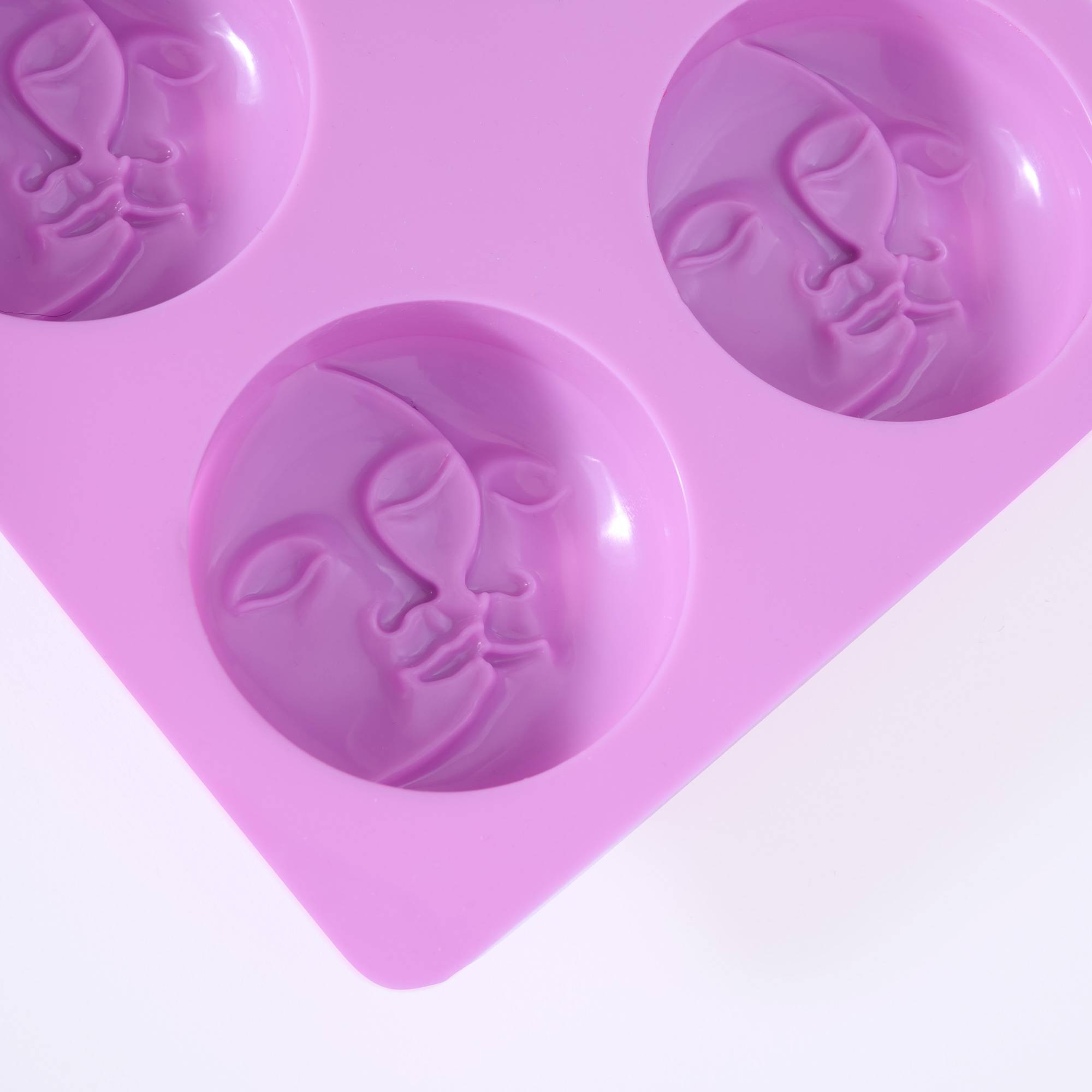 9297 Sun & Moon Face Mould, Silicone, Set of 4 - Detail