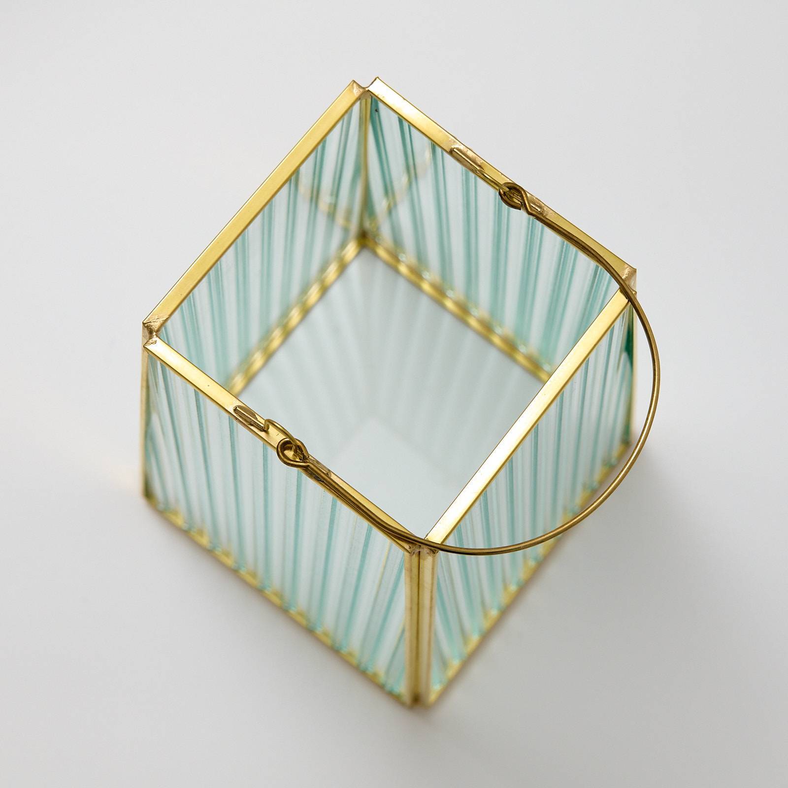 12353 Medium Glass Lantern - Gold Ribbed