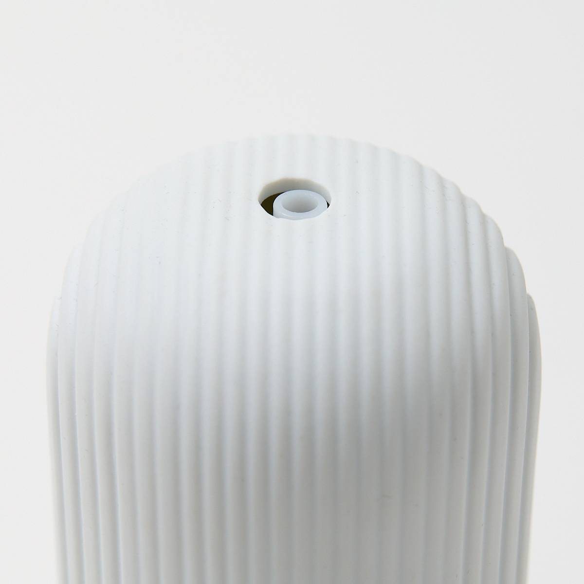 12467 Electric 100ml Ceramic Square Ribbed Diffuser