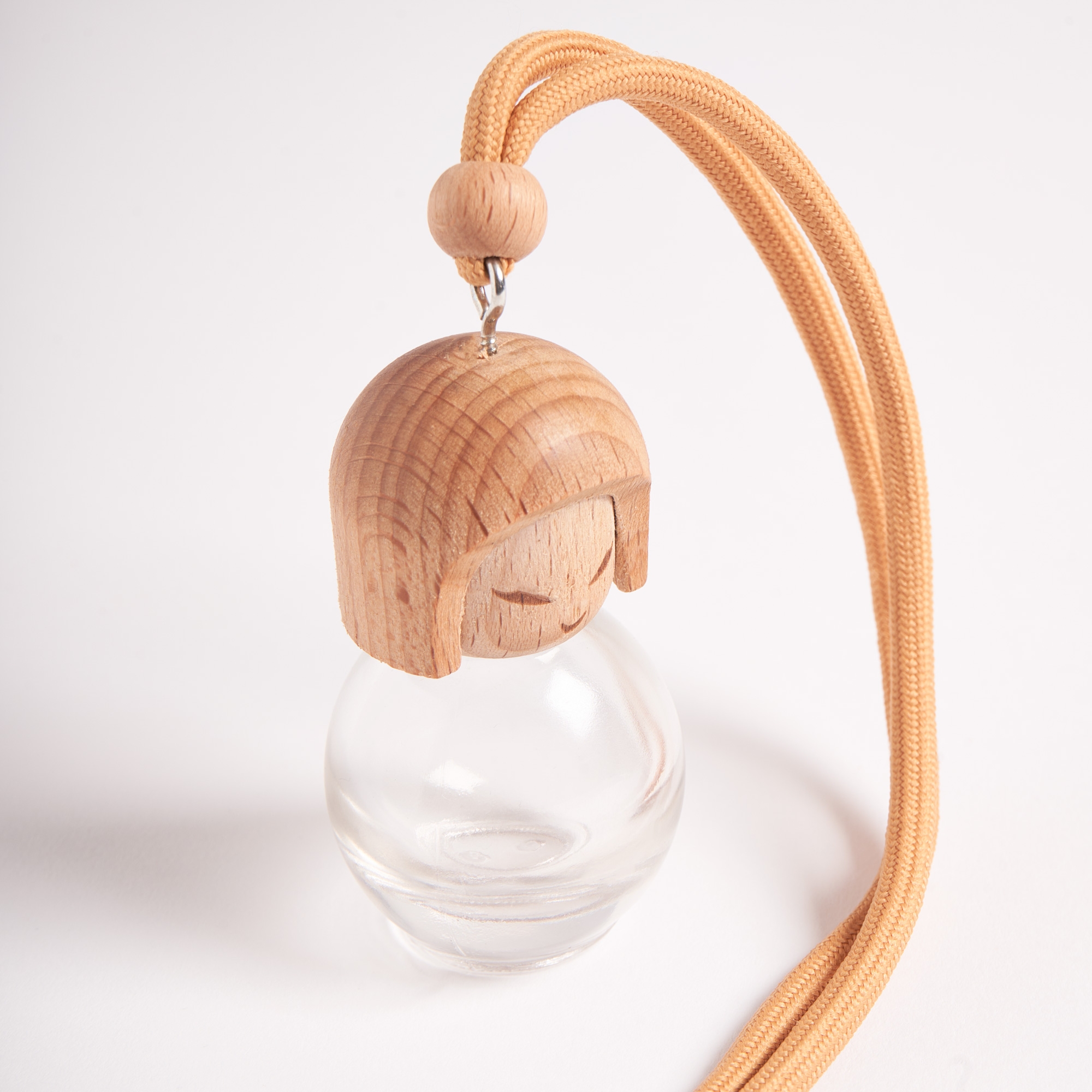 6463 Wooden Dolly Hanging Car Diffuser