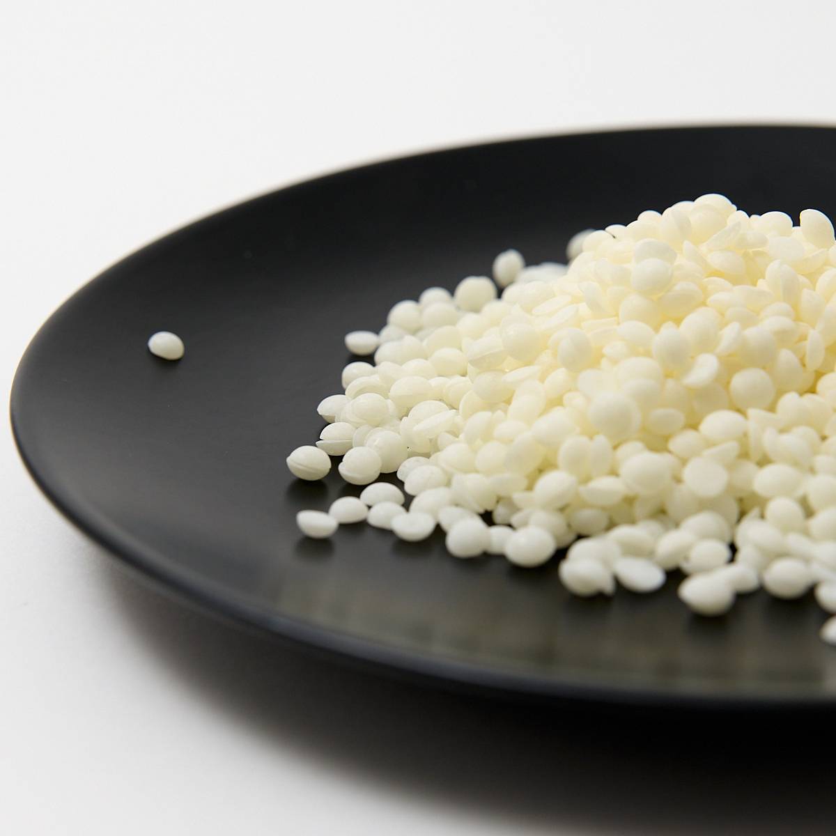 12188 WAX008 White Beeswax