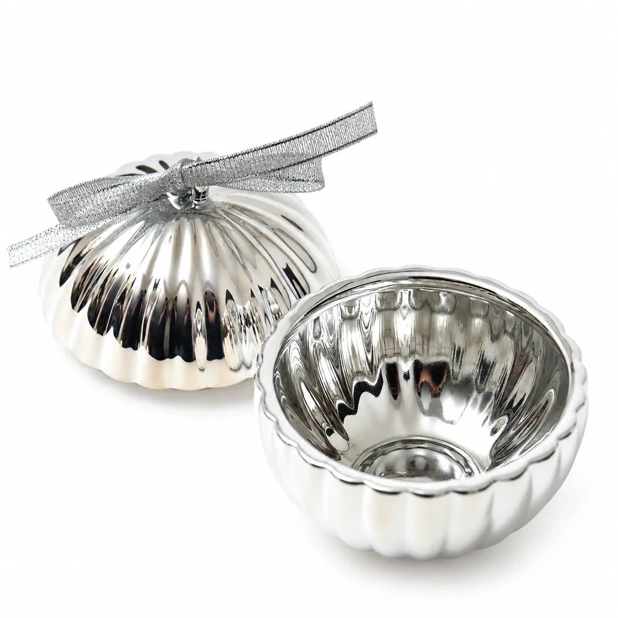 Silver Electroplated Christmas Bauble Glass Jar Silver Electroplated Christmas Bauble Glass Jar