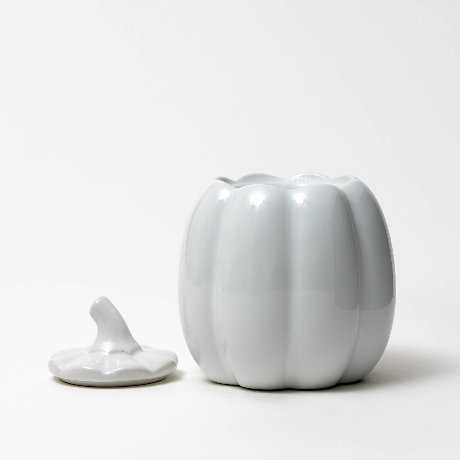 12492 Ceramic Pumpkin Burner - White