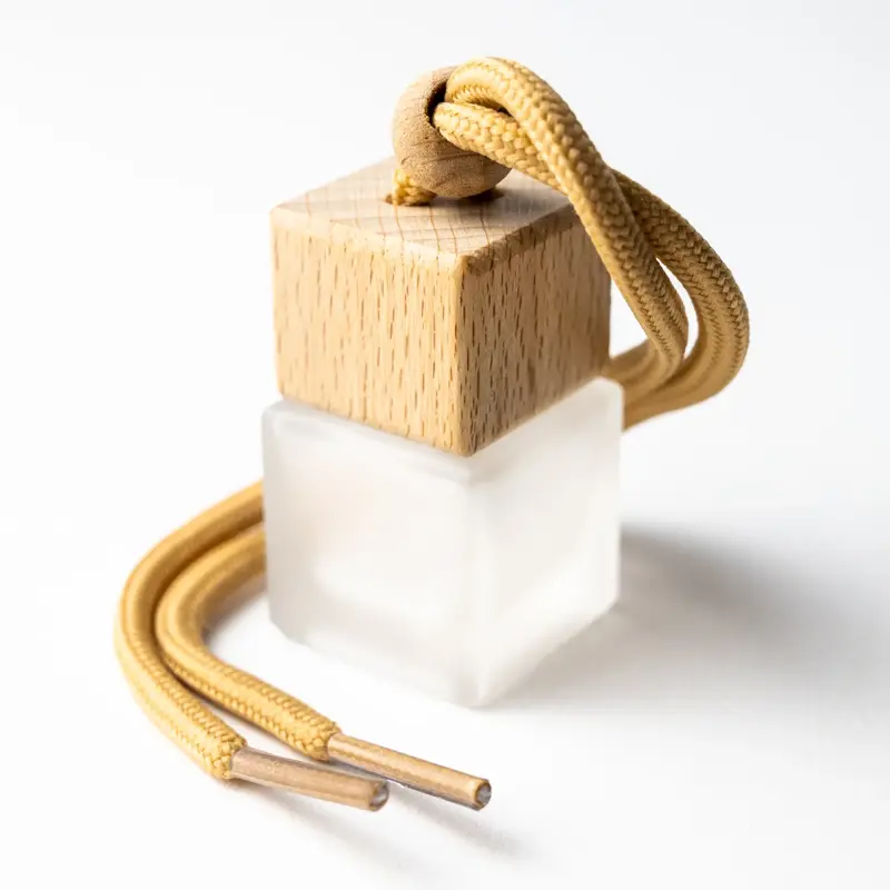 2823-800x800 Frosted Hanging Car Diffuser with Wooden Lid