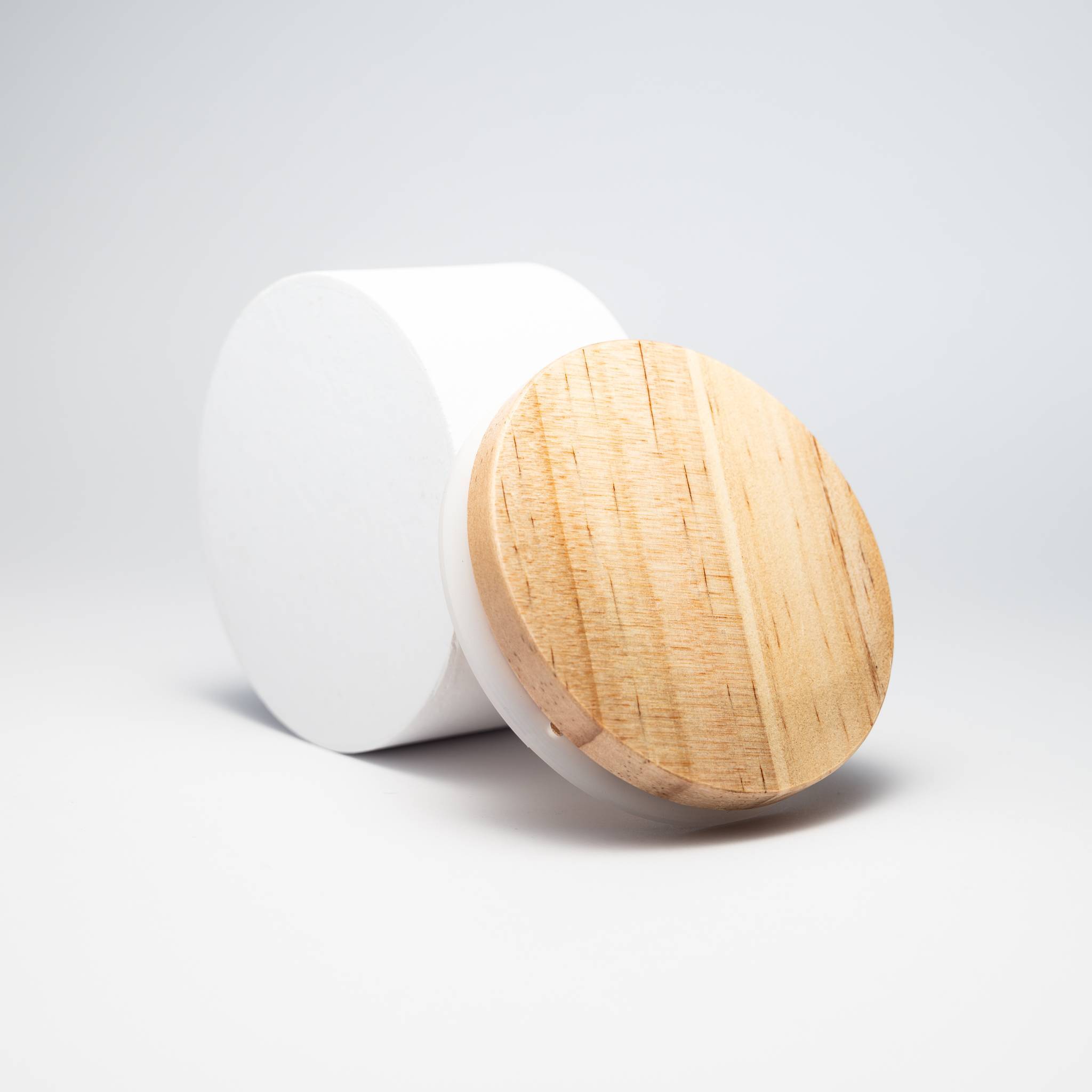 3938 20cl Wooden Candle Lid