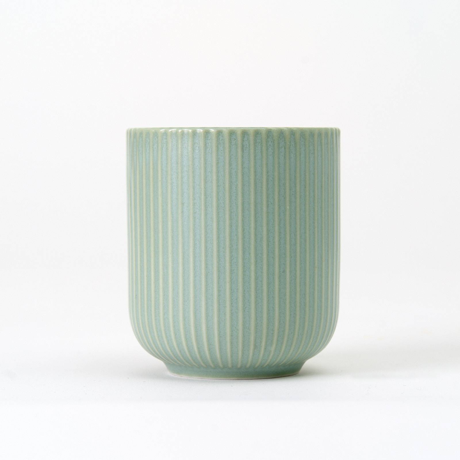 12090 200ml Green Ceramic Jar with Vertical Rib